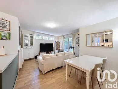 Apartment in Neuilly-sur-Marne (93330)