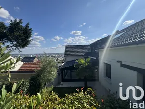 House at Mont-Saint-Aignan (76130)