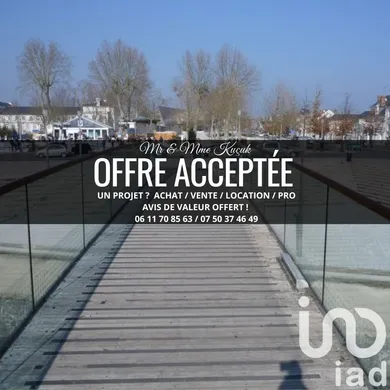 Building at Montargis (45200)