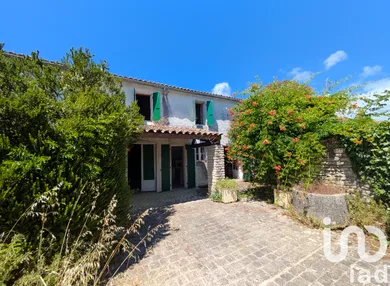 Maison traditionnelle à Le Bois-Plage-en-Ré (17580)