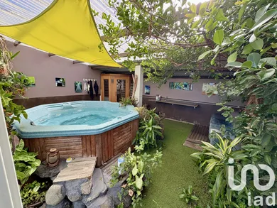 House at Le Tampon (97430)