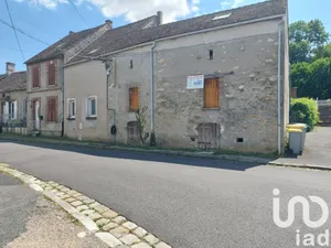 Village house at NANTEAU SUR LUNAIN (77710)