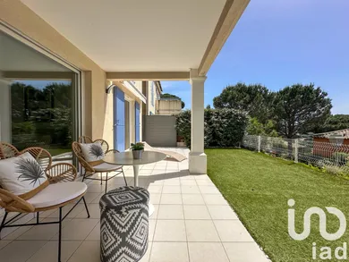 Apartment at Sainte-Maxime (83120)