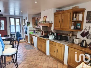 Maison de village à Asquins (89450)