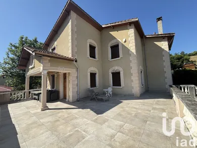 Traditional house at Saint-Joseph (42800)