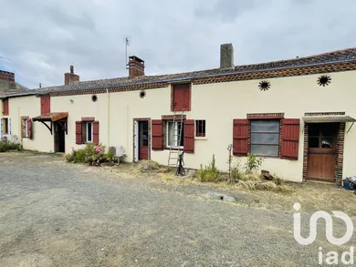 Maison à Lys-Haut-Layon (49310)