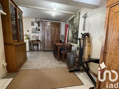 Townhouse in Beaugency (45190)