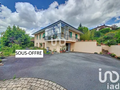 Traditional house at Tarare (69170)