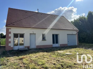 Detached house at Chaumont-en-Vexin (60240)