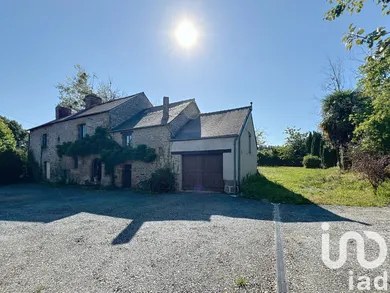 Mansion in Val-Couesnon (35560)