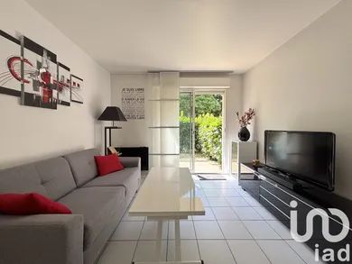 Apartment at Nantes (44300)