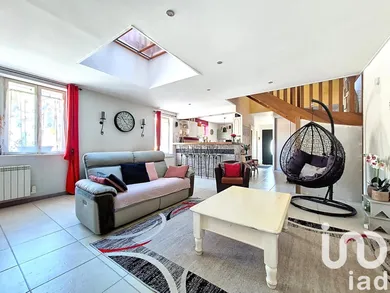 Longere at Flagy (77940)