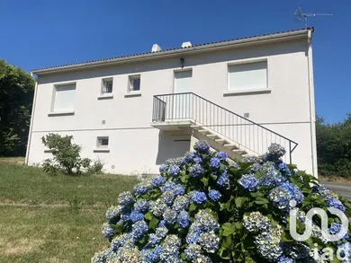 Maison à Beaulieu-sous-la-Roche (85190)