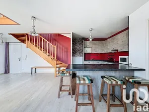 Apartment in Stains (93240)