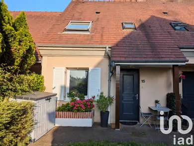 House at Chevrières (60710)