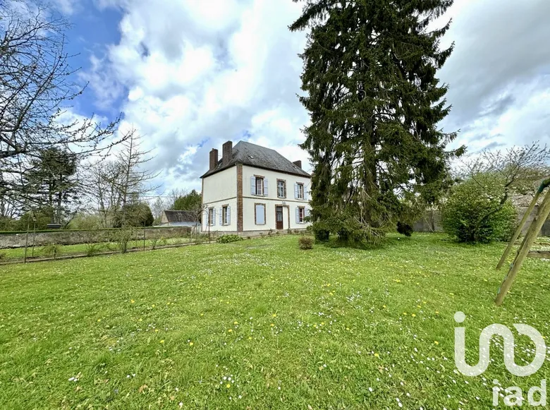 Maison 7 pièces 172 m² · à Vernoy · 172 m² · 269 000 €