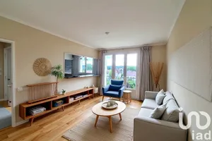 Apartment at Sens (89100)