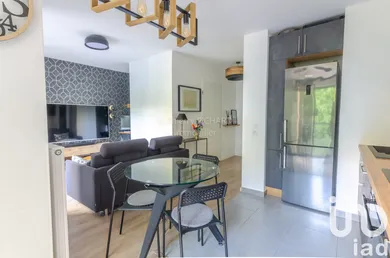 Duplex à Romainville (93230)