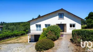 Maison à Saint-Cyr (87310)