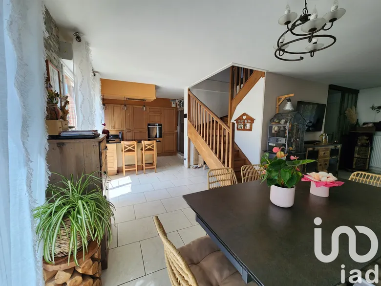 Maison 5 pièces 102 m² · à Leers · 102,4 m² · 370 000 €
