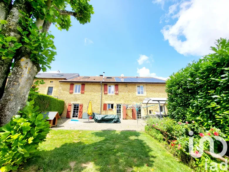 Maison 7 pièces 220 m² · à Villers-la-Chèvre · 220 m² · 399 000 €