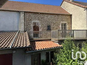 Building at Gramat (46500)