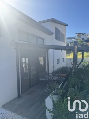 Maison d'architecte à La Possession (97419)