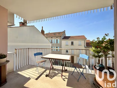 Apartment at Romans-sur-Isère (26100)