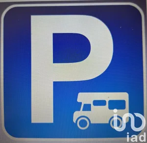 Parking at Paris (75011)