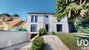 Maison traditionnelle à Nanteuil-lès-Meaux (77100)