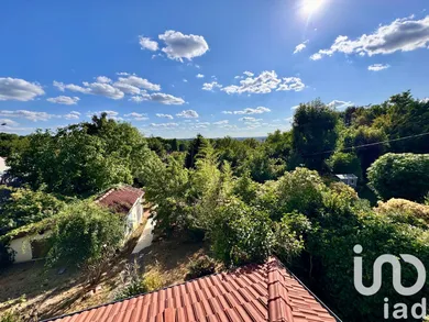 Maison traditionnelle à Sucy-en-Brie (94370)