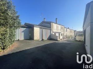 House at Lussant (17430)