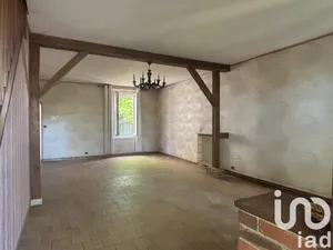 House at Orléans (45100)