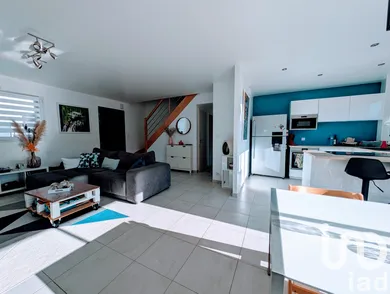 Maison à La Mézière (35520)