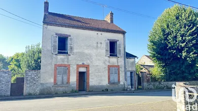 Maison de village à Château-Landon (77570)