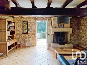Village house at Pessac-sur-Dordogne (33890)