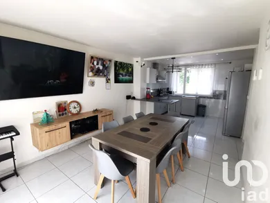 House at Montigny-Lengrain (02290)