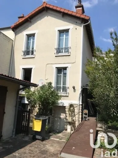 Maison traditionnelle à Vitry-sur-Seine (94400)