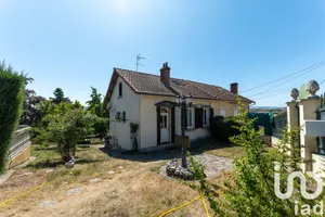 House at Auzat-la-Combelle (63570)