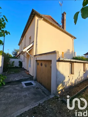 Traditional house at Créteil (94000)