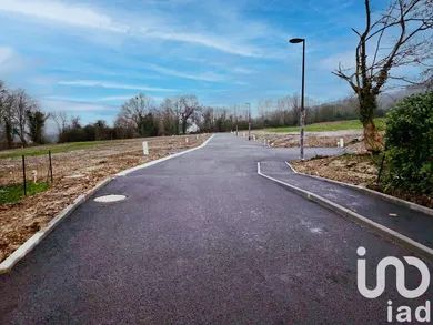 Terrain à bâtir à LE BREUIL EN AUGE (14130)