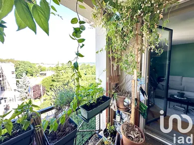 Apartment at Massy (91300)