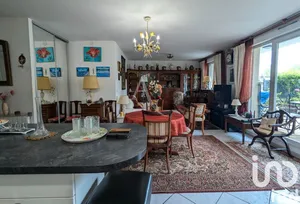 Apartment at VAIRES SUR MARNE  (77360)