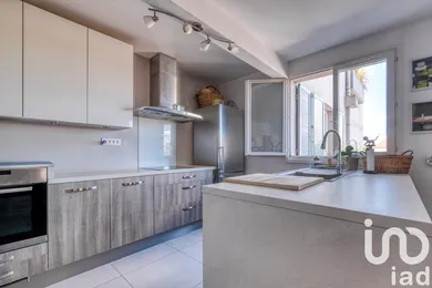 Apartment in Livry-Gargan (93190)