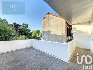 Apartment at Montreuil (93100)