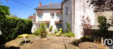 Mansion at Pouilly-sur-Loire (58150)
