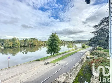 Townhouse at Mantes-la-Jolie (78200)