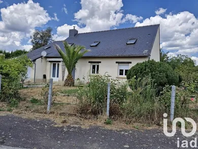 Traditional house in Saint-Rémy-du-Plain (35560)