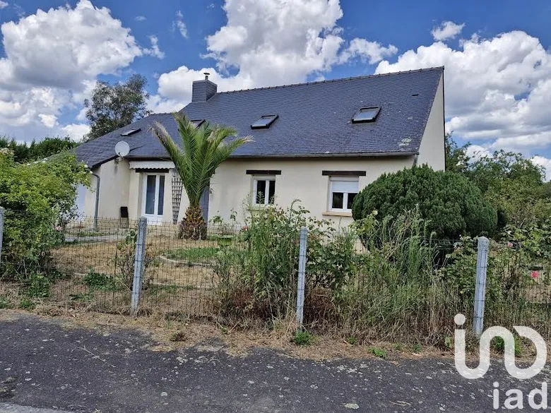 Maison 5 pièces 123 m² · à Saint-Rémy-du-Plain · 123 m² · 145 000 €