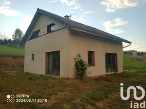 Maison à Saint-Jeures (43200)